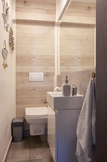 Mihajlovik Lux Apartment In Heart Of Skopje Ngoại thất bức ảnh