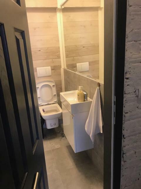 Mihajlovik Lux Apartment In Heart Of Skopje Ngoại thất bức ảnh